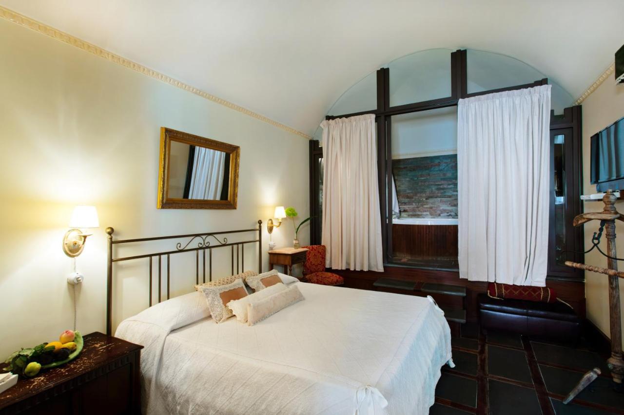 Relais Briuccia E Ristorante Capitolo Primo Otel Montallegro Dış mekan fotoğraf